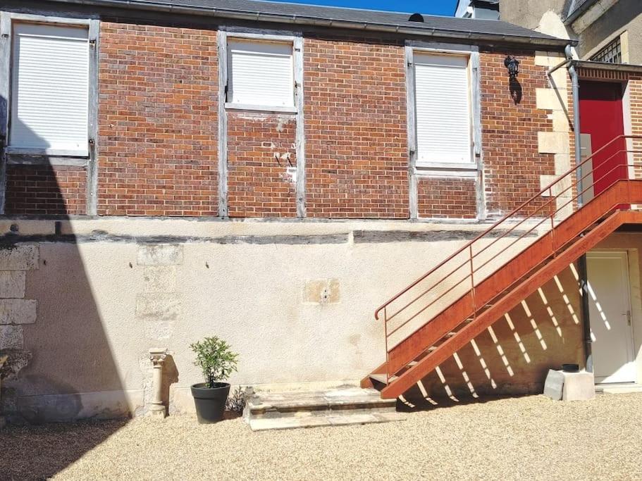 Appartement T2 Independant Au Coeur De La Ville Bourges Exteriér fotografie