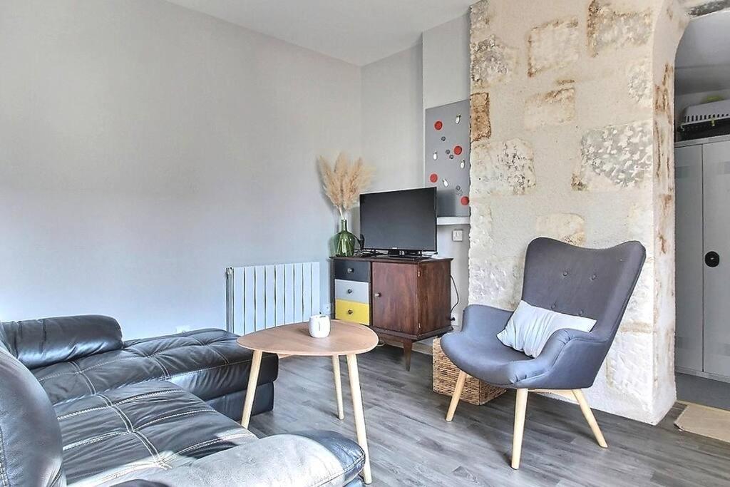 Appartement T2 Independant Au Coeur De La Ville Bourges Exteriér fotografie