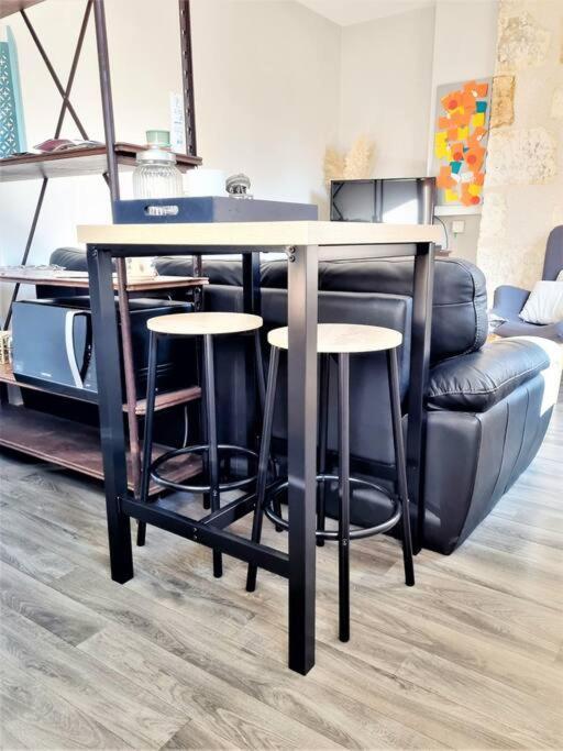 Appartement T2 Independant Au Coeur De La Ville Bourges Exteriér fotografie