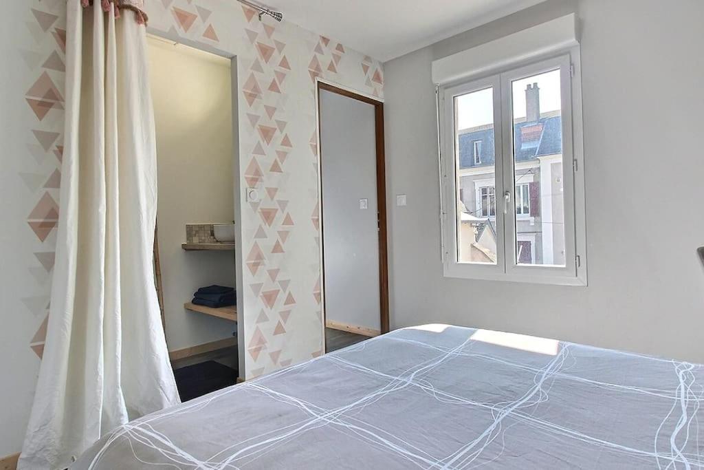 Appartement T2 Independant Au Coeur De La Ville Bourges Exteriér fotografie